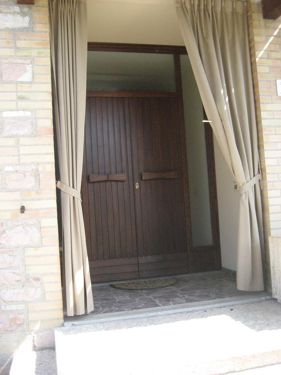 Assisana Affittacamere Santa Maria Degli Angeli  Quarto foto
